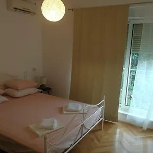  Pensión Marana Croacia